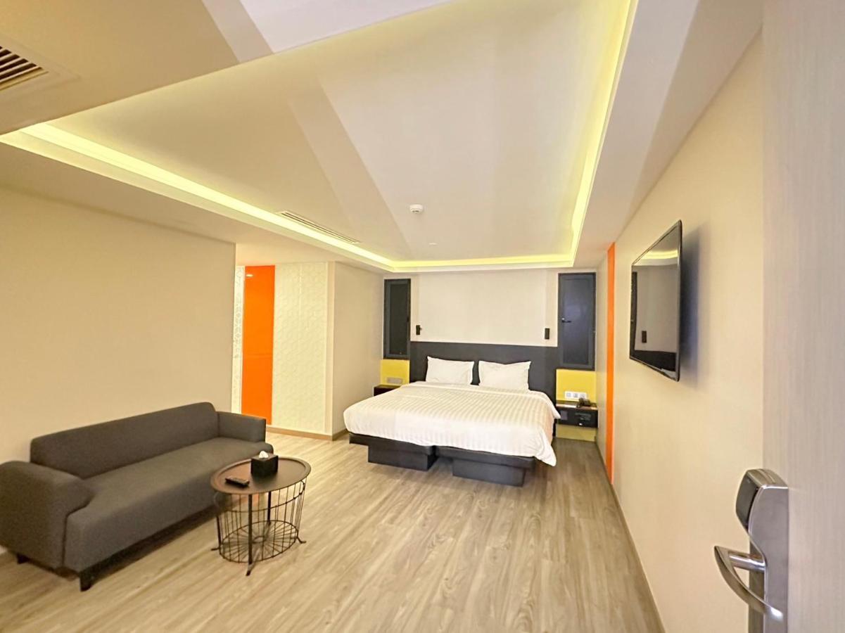 Hotel Z Zpaze Bangkok Exteriör bild