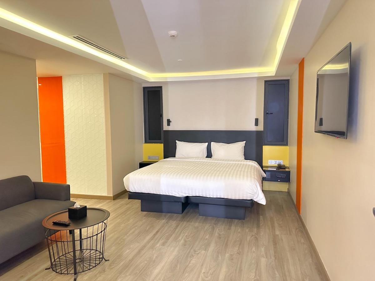 Hotel Z Zpaze Bangkok Exteriör bild