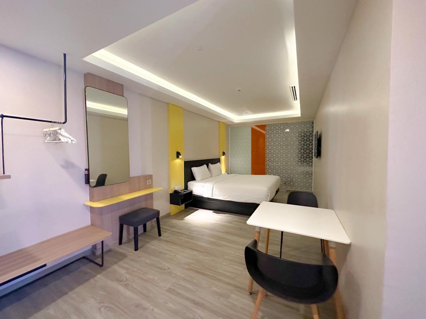 Hotel Z Zpaze Bangkok Exteriör bild